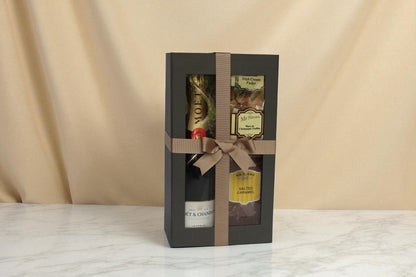 Champagne and Confectionery Christmas Hamper